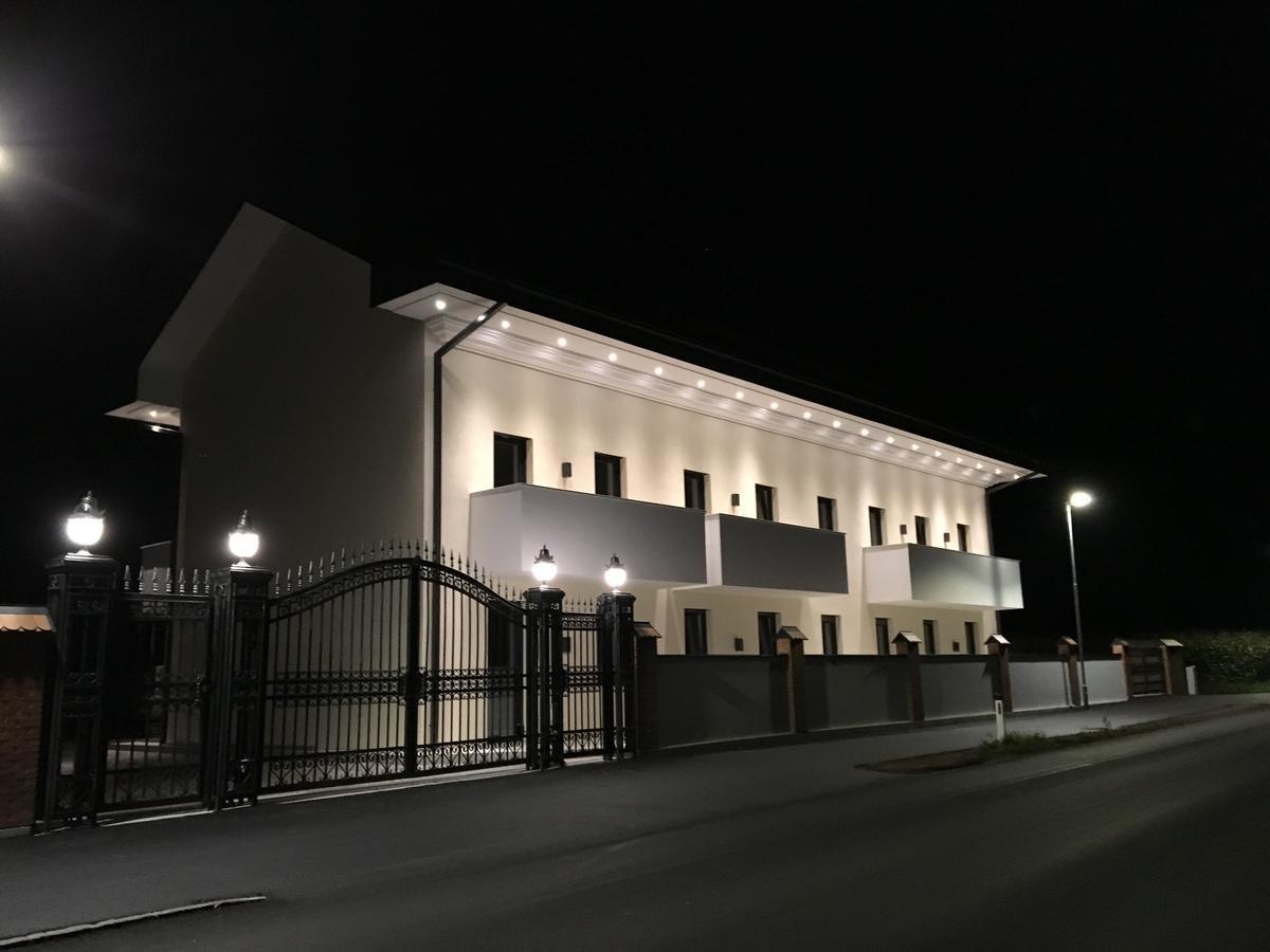 Mattone Aparthotel Lanzenkirchen Екстер'єр фото