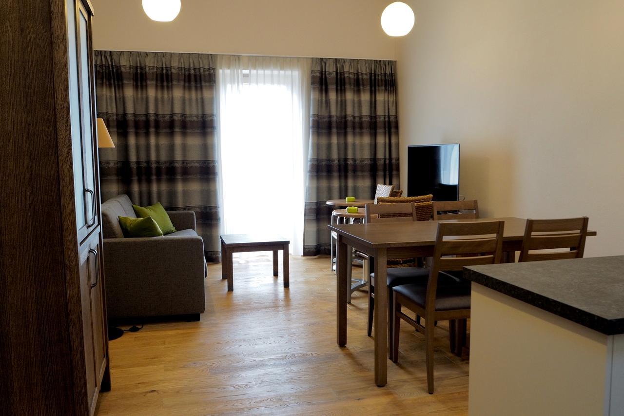 Mattone Aparthotel Lanzenkirchen Екстер'єр фото