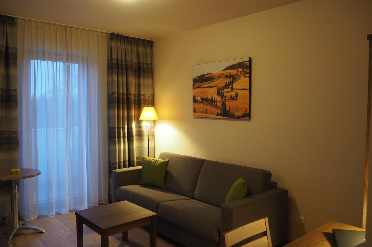Mattone Aparthotel Lanzenkirchen Екстер'єр фото